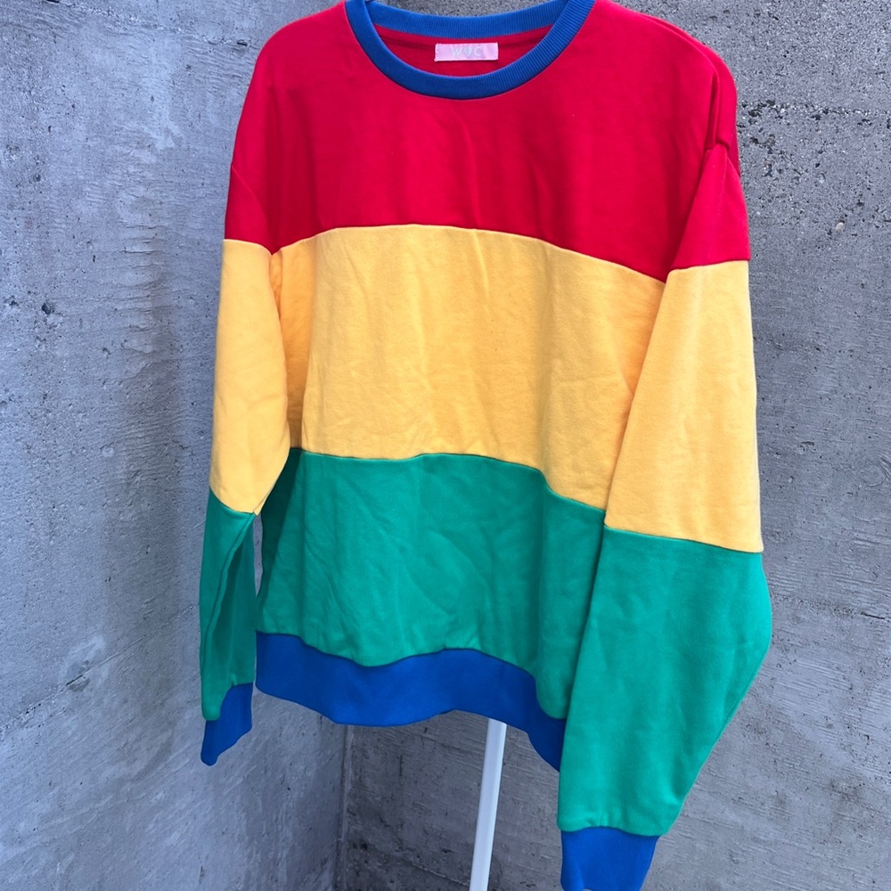 WC fun rainbow stripes sweatshirt - Picture 3 of 3